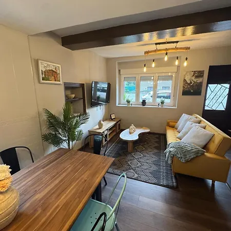 Casa Duenas Asturias! Cerca De Arriondas! Holiday home Caldevilla