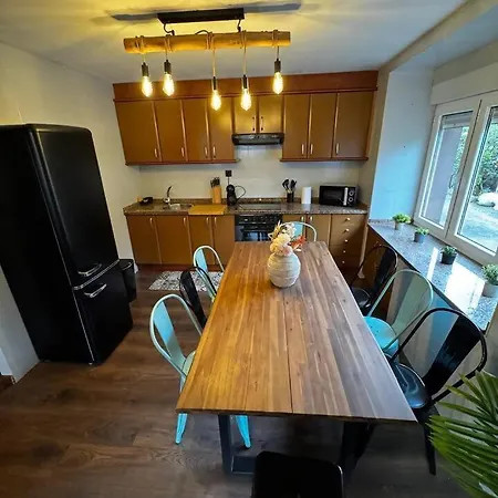 Casa Duenas Asturias! Cerca De Arriondas! Holiday home